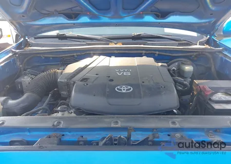 2007 Toyota Tacoma Prerunner V6 z USA, uszkodzony, nr VIN 3TMJU62N57M033717